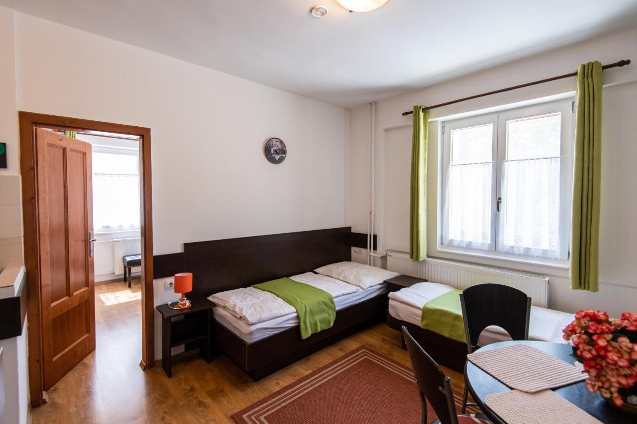 Hello Apartmanhaz Sopron Exterior foto