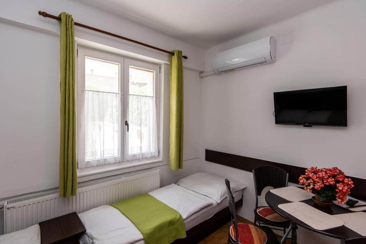 Hello Apartmanhaz Sopron Exterior foto